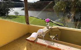 Casa Apu Honey Moon Suite Pague duas noites minimo e a terceira e brinde menos feriados